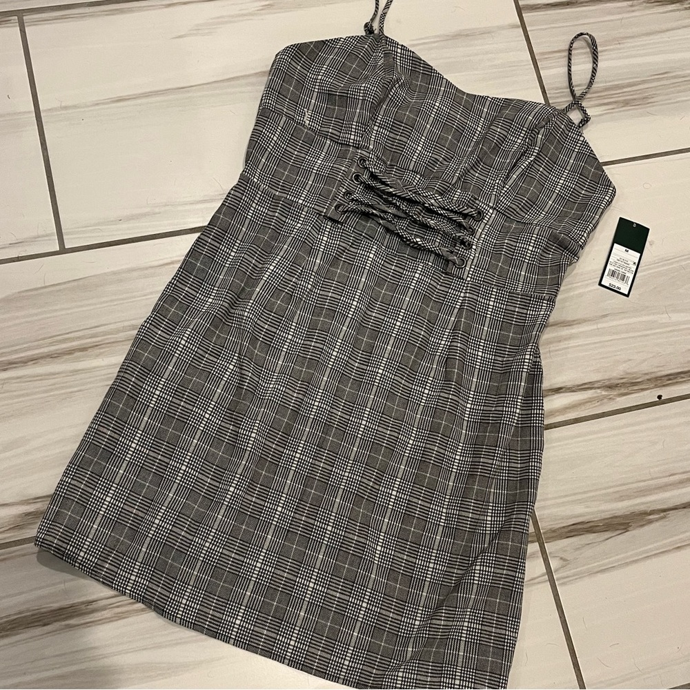 Universal Thread dress.